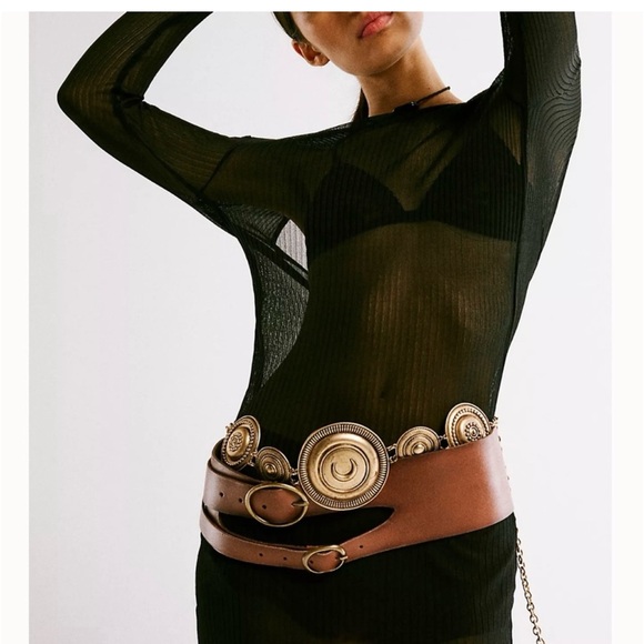 FREE PEOPLE ! L/ XL - SEE THRU STRETCHY ! BLACKKKKKKKKKK AS IT SHOULD BE!!! 😍😍 - Picture 1 of 5